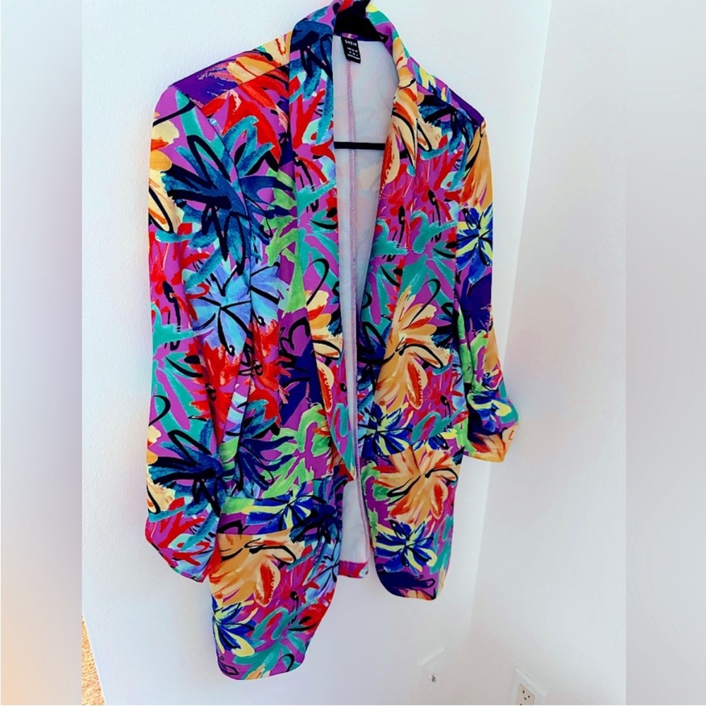Colorful unique Blazer size Medium - size 6